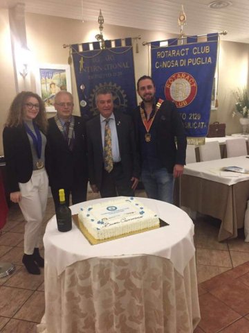 Celebrazione della Costituzione dell'Interact Club di Canosa